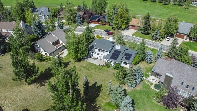 Photo - 8735 Silver Spur Rd
