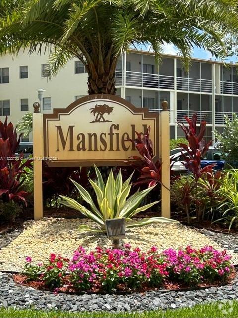 Building Photo - 8 Mansfield Dr Unit A Rental