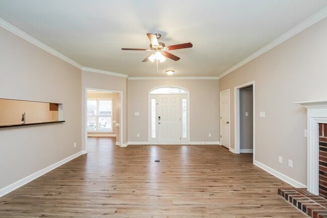 Photo - 3631 Robin Ln