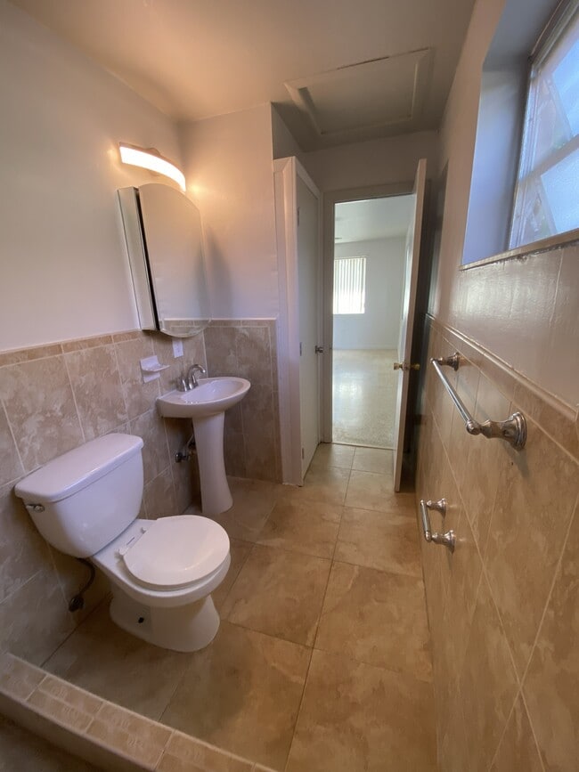 Photo - 5355 W 5th Ave Unidad 1 Bedroom