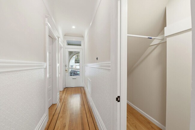 Photo - 38-42 Broderick Street Unit 38