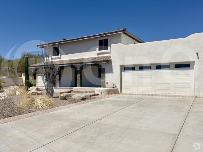 Building Photo - 3700 N San Sebastián Dr Rental