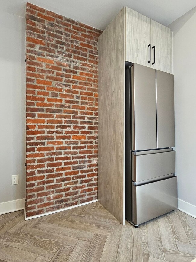 Photo - 862 N 41st St Unit 3