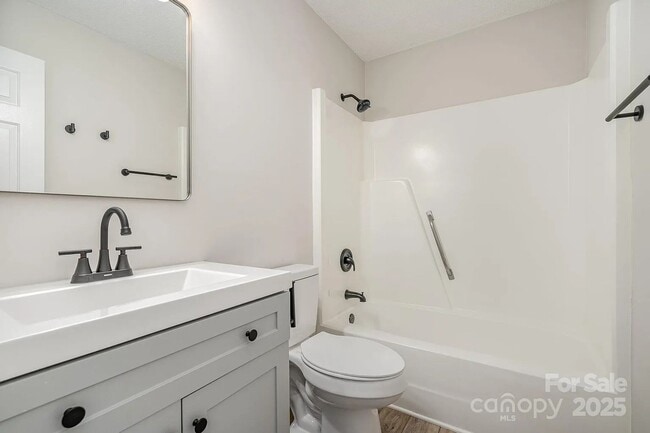 Photo - Fully Remodeled | 2BR/1.5BA Condo | Willowbrook Unit 434 Stoneycreek Ln