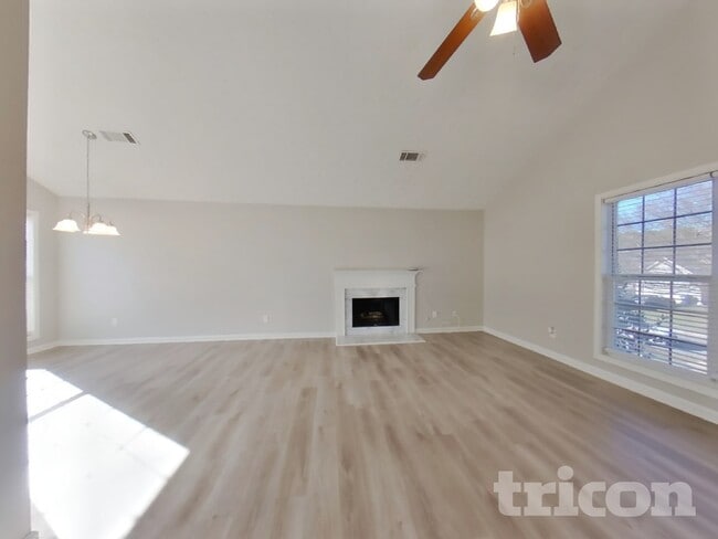 Photo - 125 Shenandoah Dr