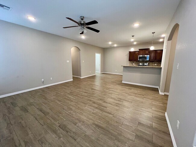 Photo - Beautiful 3 Bed/2 Bath Single Story Duplex...