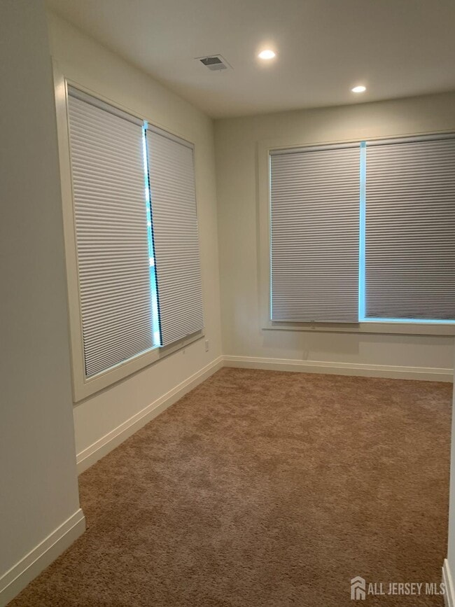 Photo - 129 Green St