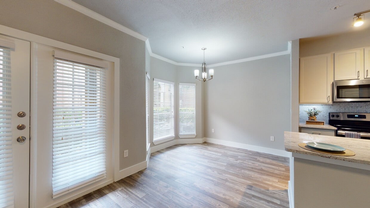 Photo - Meyer Forest Apartments