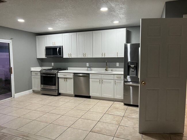 Photo - 710 Marlowe Ave