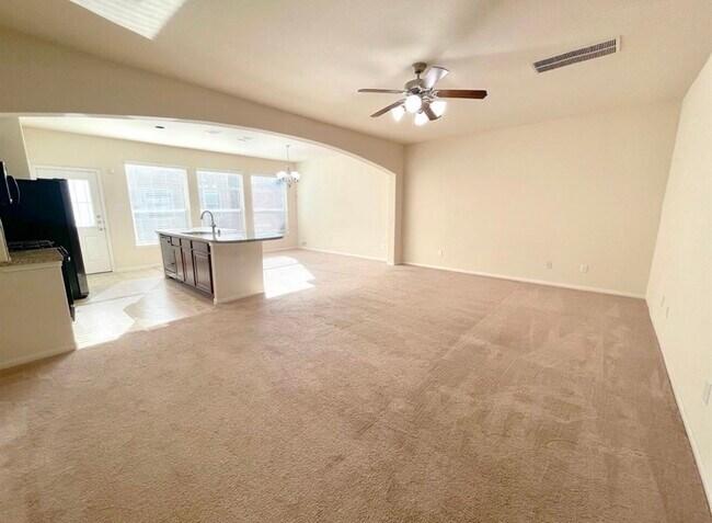 Photo - 8318 Greys Ln