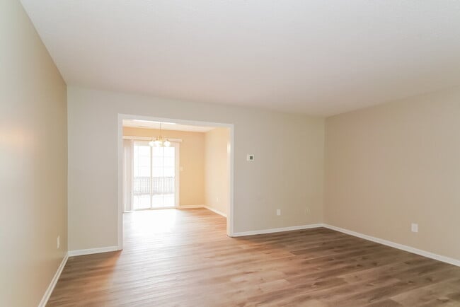 Photo - 40 Crestview Dr