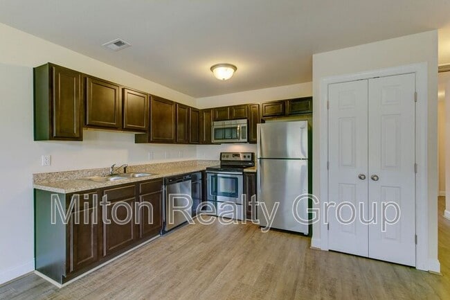 Photo - 74 River Stancil Dr