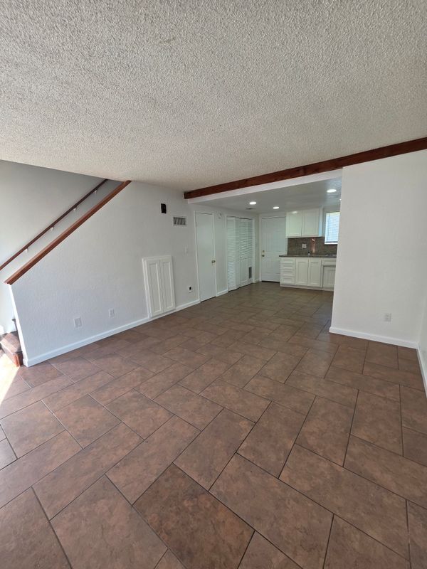 Photo - 809 K St Unit apt a