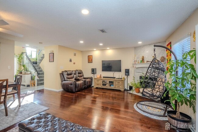 Photo - 58 Park Gate Dr