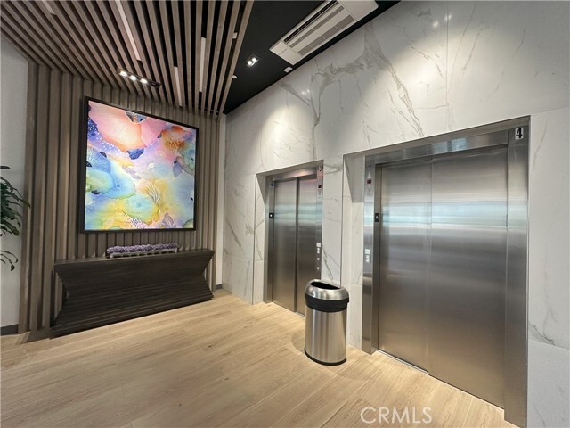 Photo - 101 E Valley Blvd Unidad 411