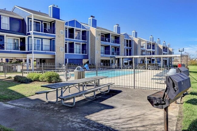 Photo - 18519 Egret Bay Blvd