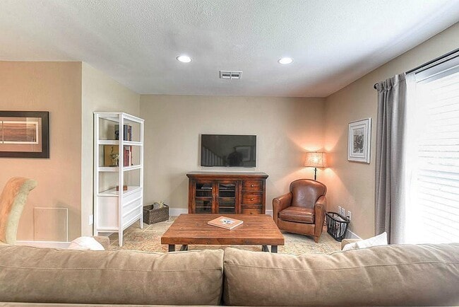 Photo - 8854 Kempwood Dr