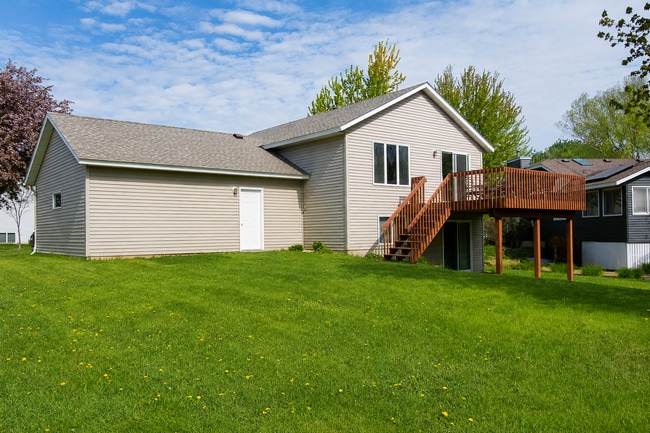 Photo - Bright 4BR on Corner Lot in SW Rochester
