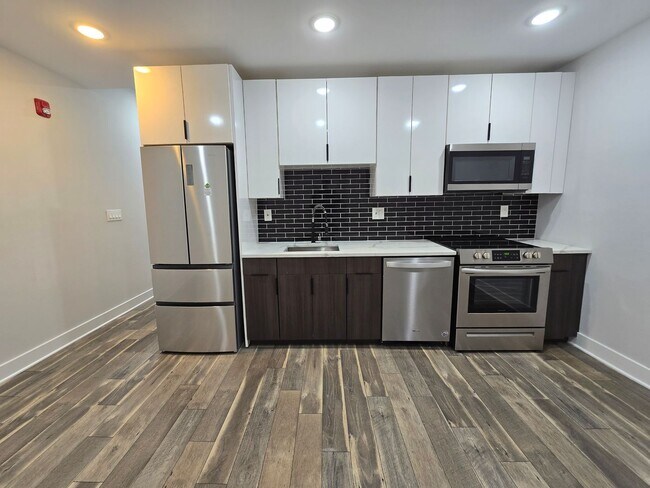 Photo - 811 S 5th St Unidad #3