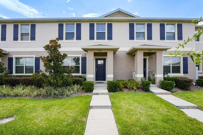 Photo - 1804 Katz Crossing Dr Townhome