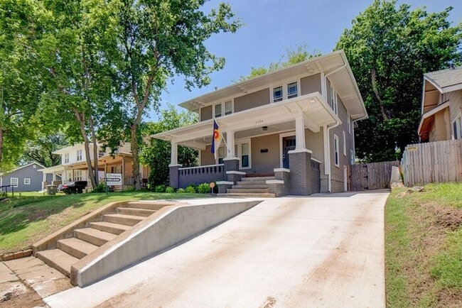 Photo - Gorgeous Historic Home With Modern Features!