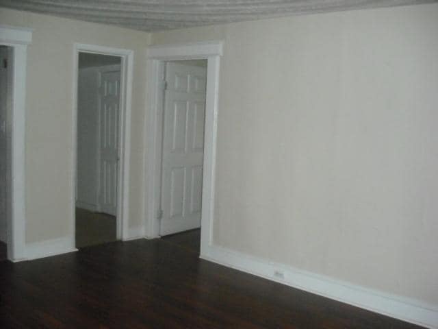 Photo - 327 Locust Ave