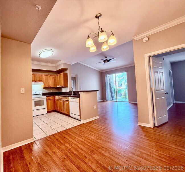 Building Photo - 15145 Michelangelo Blvd Unit 207