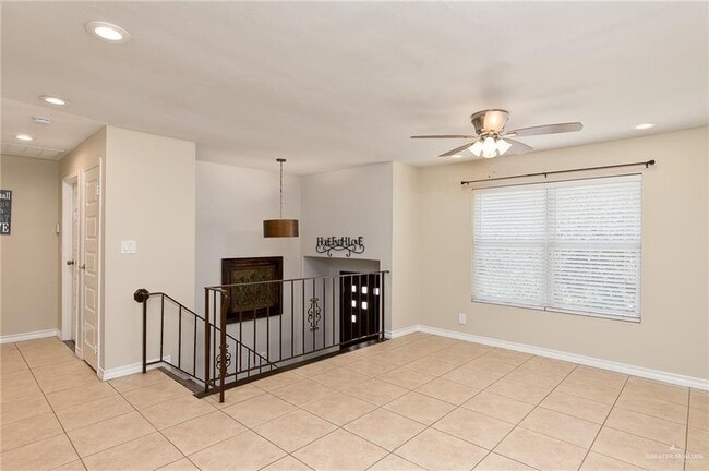 Photo - 15 S 27th St