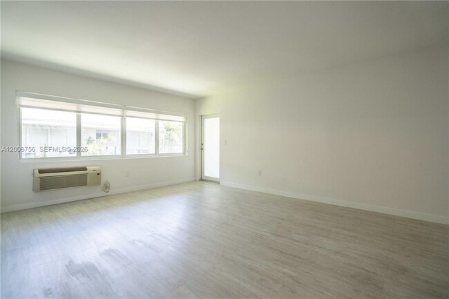 Photo - 1185 98th St Unidad 10