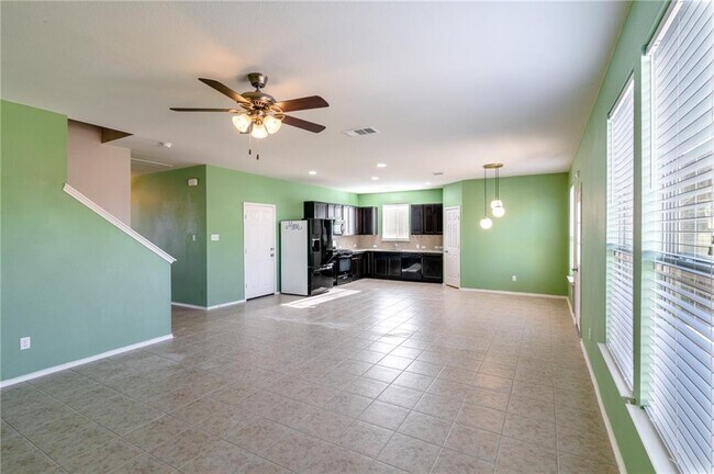 Photo - 140 Sundown Ave