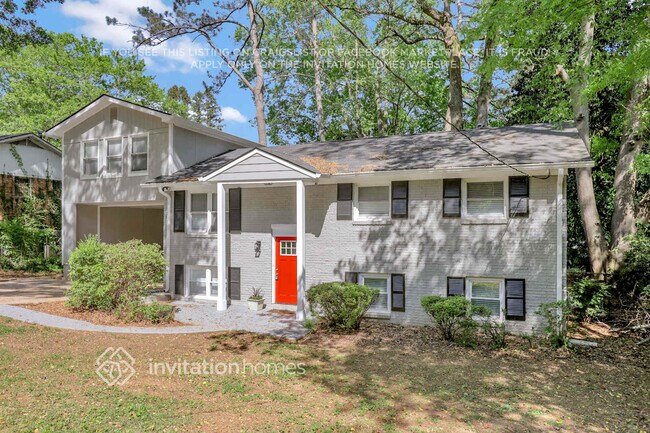 Photo - 544 Oakside Dr SW