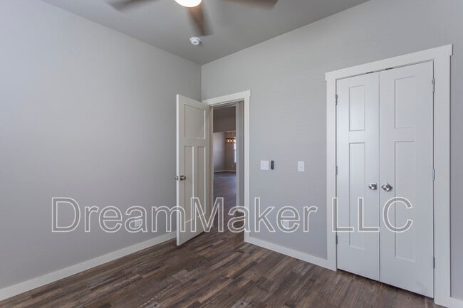 Photo - 3141 SE 35th St