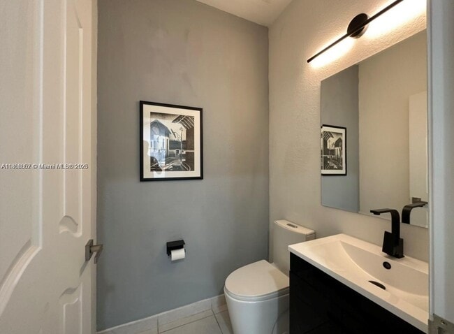 Photo - 8042 NW 114th Pl