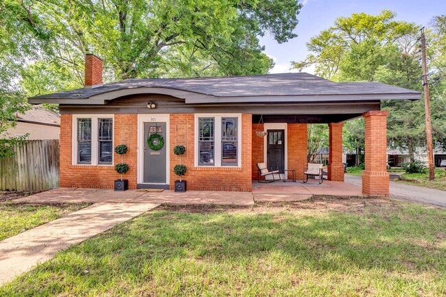 Photo - Charming Historic 2 Bed 1 Bath Home