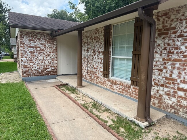 Photo - 2110 Bentvine Dr