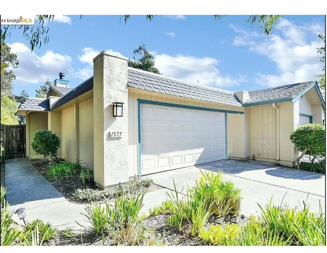 Building Photo - 1577 London Cir Rental