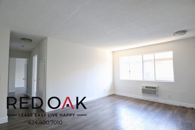 Photo - 6029 Carlton Way Unidad 17