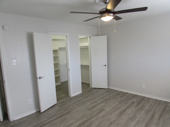 Photo - The Burgundy