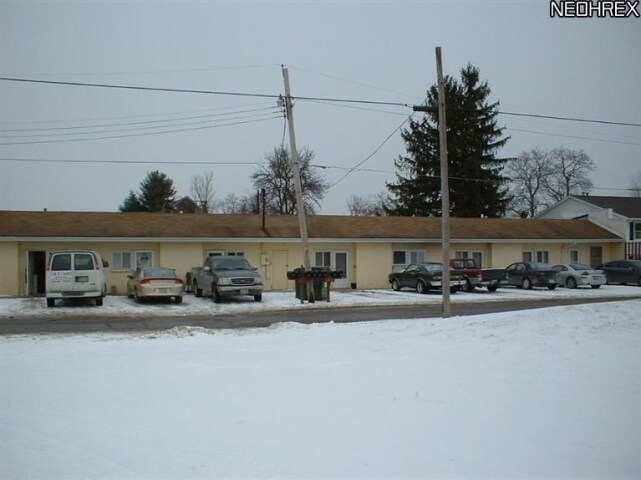 Photo - 102 Sunset Dr Apartments