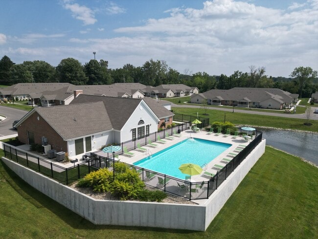 Laurel Bluff Apartments