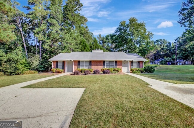 Building Photo - 125 Belle Dr Unit 125 Belle Dr