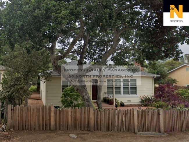 Lovely and Private Carmel Home in the Gold... - Lovely and Private Carmel Home in the Gold...