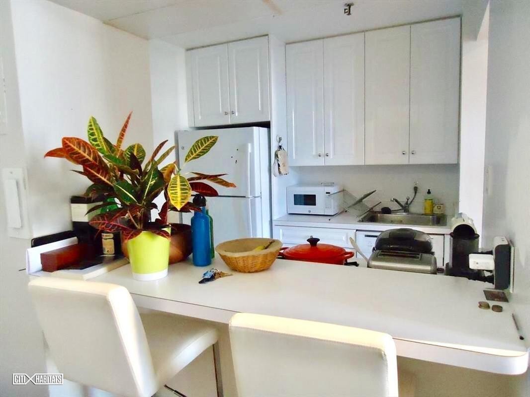 Photo - 1 Astor Pl Apartment Unit 6U