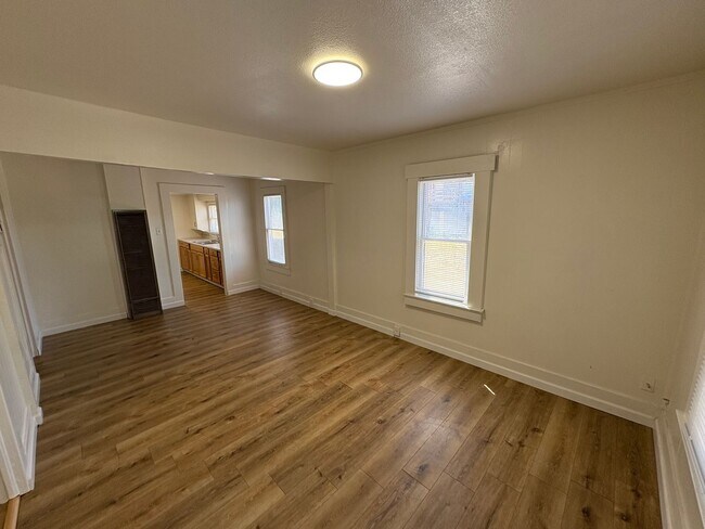 Photo - Spacious Dinuba Home Rent Ready!