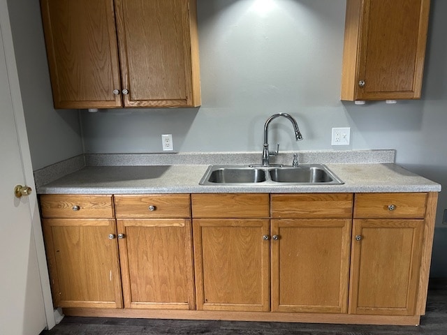 Photo - 1402 N Virginia St