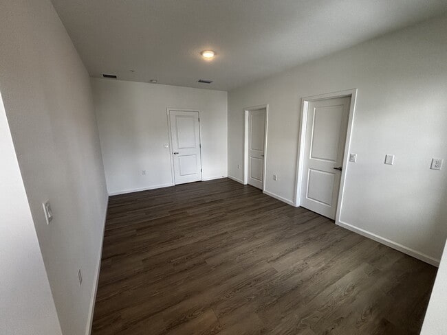 Photo - 1209 Southstation Pl