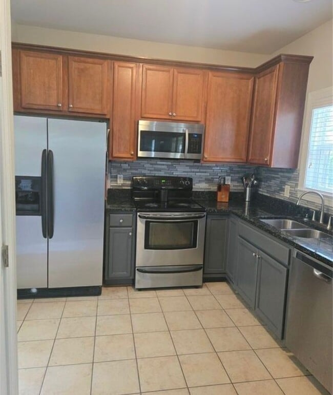 Photo - 7290 Sandcastle Ln