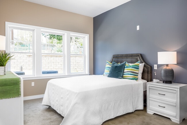 Photo - The Royle at Darien