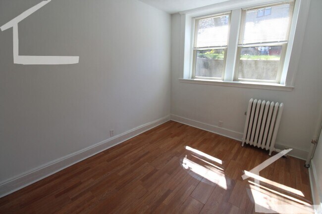 Photo - 130 Brainerd Rd