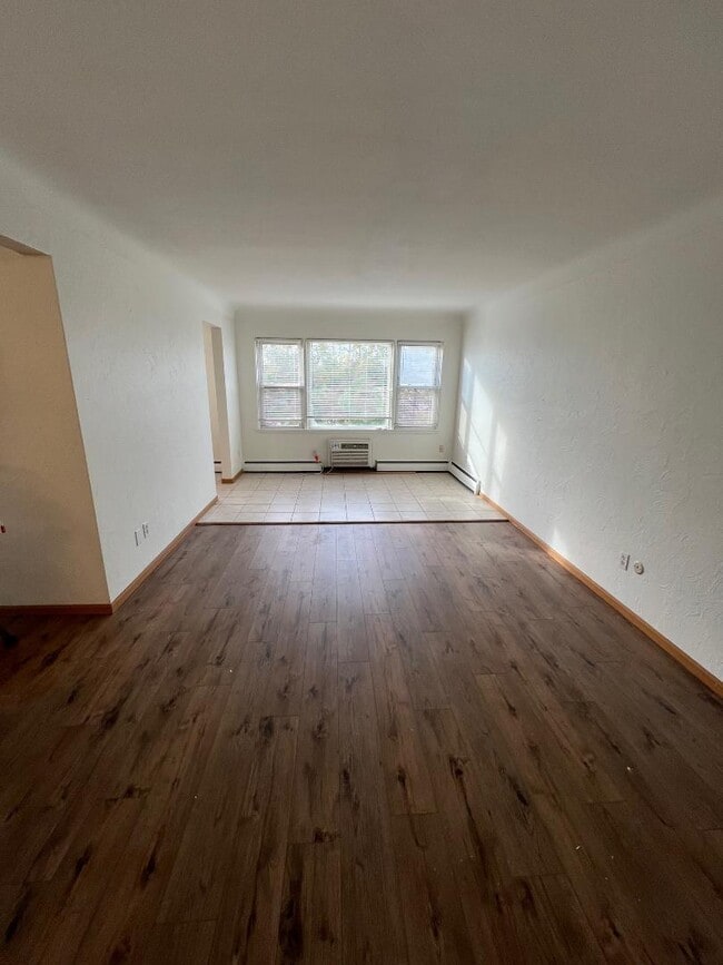 Photo - 2447 County B Rd W